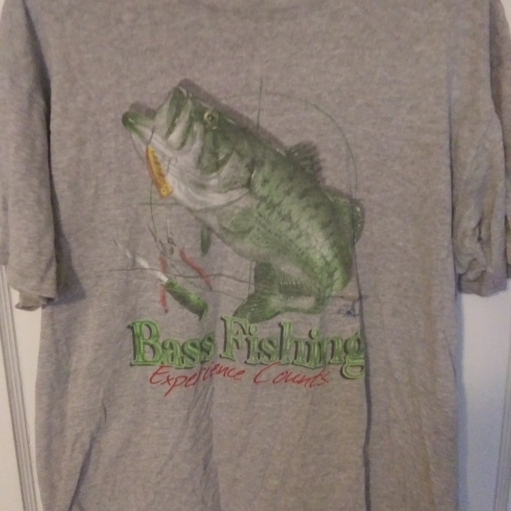 Shirt - Picture 3 of 3